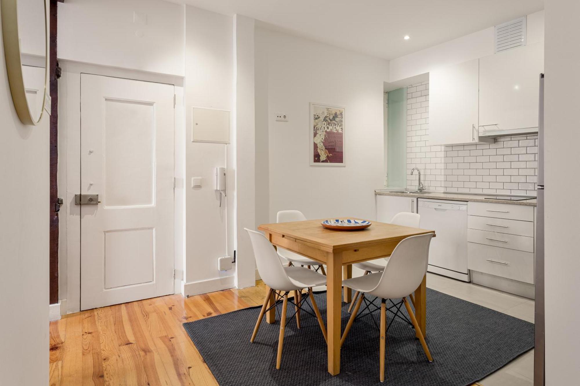 Joivy Inviting Flat Next To Carmo Convent Apartment Lisbon Exterior photo